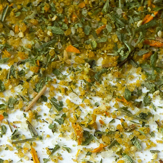 Zitronensalz mit Sanddorn und Bohnenkraut